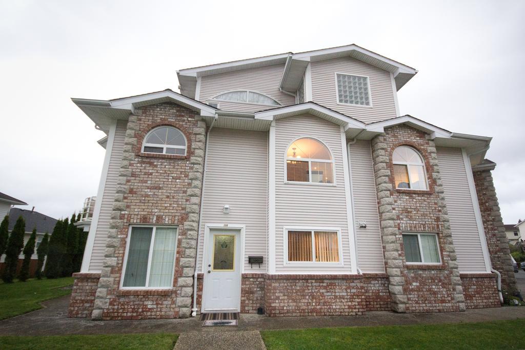 Eagle Close Executive B&B プリンスルパート エクステリア 写真